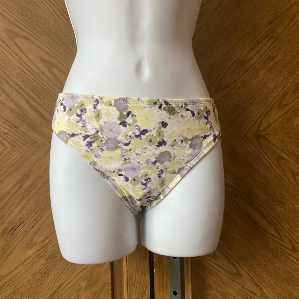 French Connection Pale  Floral bikini bottom